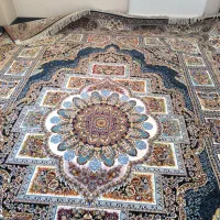 فرش 12متری تندیس طلایی