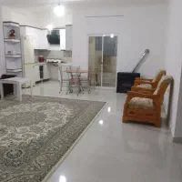 اجاره واحد ۹۰متری