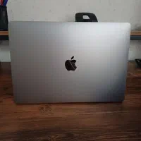 مک بوک پرو تاچ بار