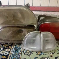چراغ جلو مدل صبا کامل و چراغ عقب سمت شاگرد