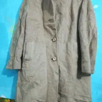 پالتو پشمی|لباس|شیراز, مسلم|دیوار