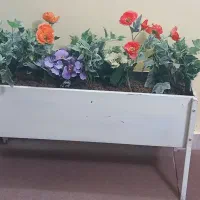 گل مصنوعی با گلدان و پایه آهنی