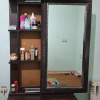 میز آرایشی