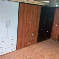 کمد لباس کشودار