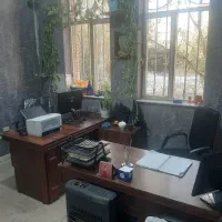 منشی بارنامه نویس در پایانه نسیم شهر