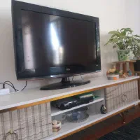 تلویزیون ال سی دی ۳۲ سالم وباکیفیت|تلویزیون و پروژکتور|مرودشت, کوشک|دیوار