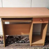 میز کامپیوتر