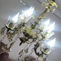 لوستر ۸ شعله ۴ شاخه سالم و تمیز