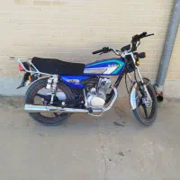 موتورسیکلت 200