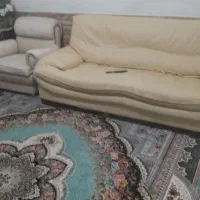 مبل پنج نفره جنس چرم|مبلمان خانگی و میز عسلی|اصفهان, باغ فدک|دیوار