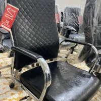 صندلی مدرن نقره ای|دفتر کار|حمیدیا, |دیوار