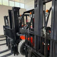 فروش انواع لیفتراک در ابعاد و تناژ مختلف