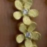 گم شدن انگشتر طلا با نگین های آبی