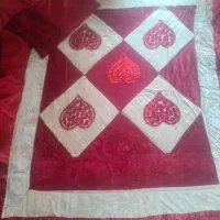 رو تختی نو زرشکی