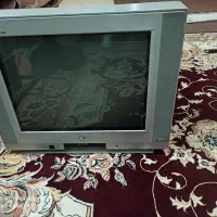 تلویزیون الجی کاملآ سالم قیمت 700