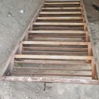 راه پله آهنی|مصالح و تجهیزات ساختمان|آبیک, |دیوار