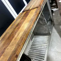 میز کار و و عدد تخته گوشت