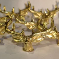 یراق آلات سنگ مصنوعی پایه و هولدر وگوزن|صنایع دستی و سایر لوازم تزئینی|مشهد, جنت|دیوار