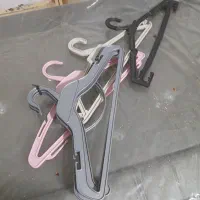 چوب لباسی مشکی و رنگی