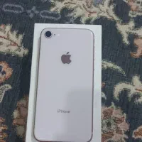 آیفون ۸