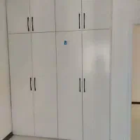 طراحی و ساخت کابینت و کمد دیواری