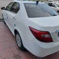 دنا پلاس مدل ۴۰۱ بدون رنگ و تک برگ سند|خودرو سواری و وانت|دورود, |دیوار