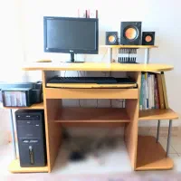 میز کامپیوتر