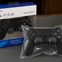 دسته ps4 مشکی نونو آک دست نخورده تمیز های کپ