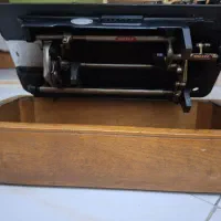 چرخ خیاطی قدیمی|کلکسیون اشیاء عتیقه|تهران, توحید|دیوار