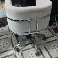 صندلی چرخدار و جکدار