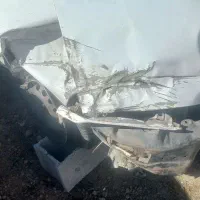 پراید ۹۰ بدون رنگ ب جز گلگیرهای جلو و کاپوت