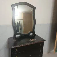 کمد میز آینه جاکفشی بغل تختی همه با هم ۳ تومان