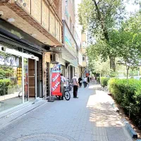 فروش مغازه خ امام/ چهارراه منصور/ مالکیت/100متری