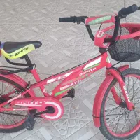 دوچرخه|دوچرخه، اسکیت، اسکوتر|جره و بالاده, |دیوار