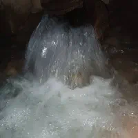 چاه عمیق شیرین بر اب معدنی در نیشابور