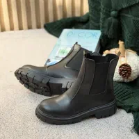 نیمبوت پرطرفدار زنانه|کیف، کفش، کمربند|تهران, سنگلج (شاپور)|دیوار