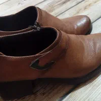 کفش|کیف، کفش، کمربند|نهاوند, |دیوار