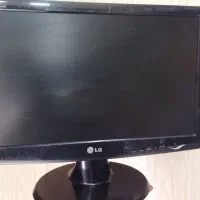 مانیتور ال سی دی سالم در حد نو