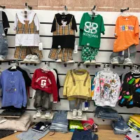 دکور مغازه پوشاک|فروشگاه و مغازه|اصفهان, عطار نیشابوری|دیوار