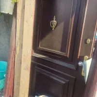 درب  ورودی چوبی