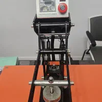 دستگاه پرس حرارتی