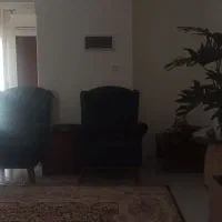 مبل پنج نفره  که سه نفره تخت شو