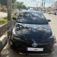 تویوتا پریوس۲۰۱۷