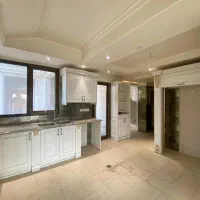 پاسداران ۱۷۰متر/۳ خواب (۱ مستر) ۲ پارکینگ