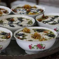 رشته آش محلی با آرد کامل گندم