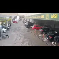 نیازمند کارگر کارواش حرفه ای ((فقط اکیپ))|استخدام سرایداری و نظافت|تهران, بهاران|دیوار