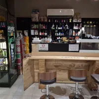 به یک باریستا برای همکاری در کافه نیازمندیم.