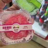 نیرو کار خانم برای شیرینی پزی خانگی