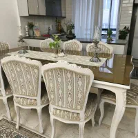 میز ناهارخوری