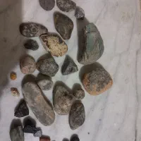 سنگهای بی ارزش